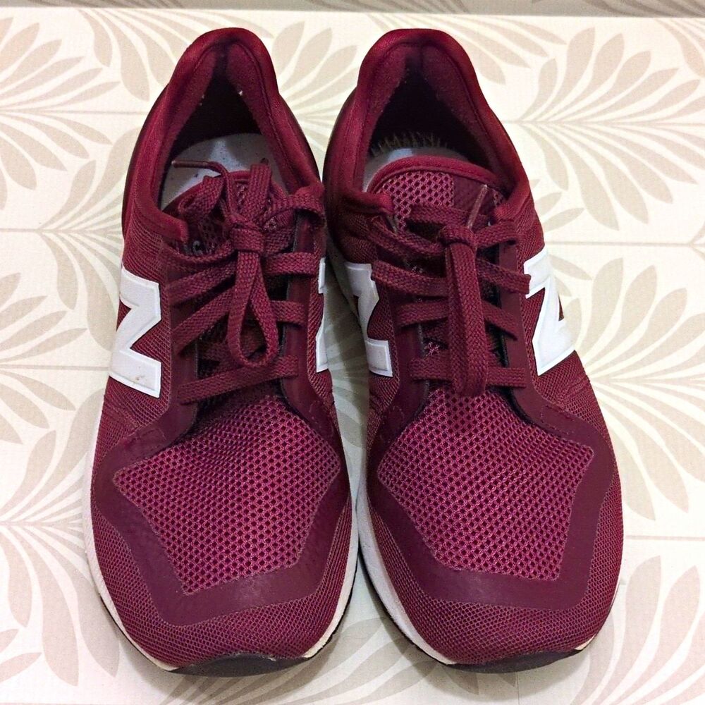New Balance 247 Women's size 6 Athletic Sneakers Burgundy/White/Black WS247SC3